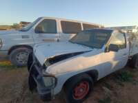 Nissan NP300 Estacas 2002  2002 Nissan NP300 Estacas Venta Cajuela 3