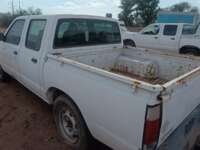 Nissan NP300 Pick Up 2013  2013 Nissan NP300 Pick Up Venta Exteriores 3