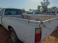 Nissan NP300 Pick Up 2013  2013 Nissan NP300 Pick Up Venta Exteriores 5
