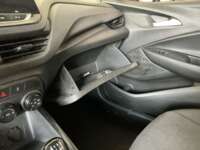 Chevrolet Onix 2024 4p LS L3/1.3 Man IMG_1211