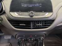 Chevrolet Onix 2023 4p LS L3/1.0/T Aut 2023 Chevrolet Onix Venta Interiores 7