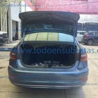 Volkswagen Jetta 2019 4p Trendline L4/1.4/T Aut IMG_3731