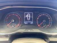 Volkswagen Jetta 2019 4p Trendline L4/1.4/T Aut IMG_3708