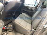 Toyota Hilux 2023 2p Chasis Cabina L4/2.7 Man 2023 Toyota Hilux Ingreso Interiores 19