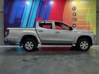 Mitsubishi L200 2021 4p Doble Cabina L4/2.4 Man 2WD    2021 Mitsubishi L200 Venta Exteriores 8