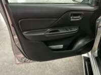Mitsubishi L200 2021 4p Doble Cabina L4/2.4 Man 2WD    2021 Mitsubishi L200 Venta Interiores 13