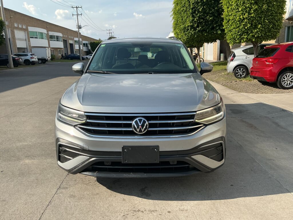 Volkswagen Tiguan 2022 5p Trendline Plus L4/1.4/T DSG Línea Nueva 2022 Volkswagen Tiguan Venta Exteriores 2