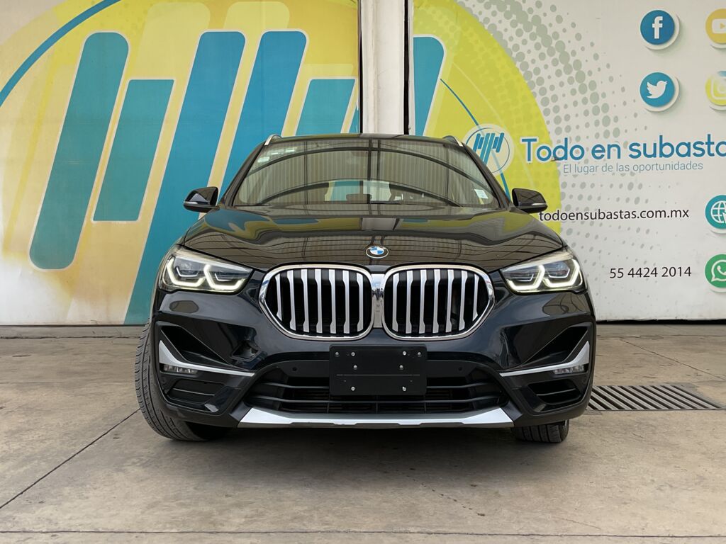 BMW X1 2022 5p sDrive 20i X Line L4/2.0/T Aut 2022 BMW X1 Venta Exteriores 2