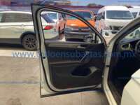 Volkswagen Tiguan 2019 5p Comfortline L4/1.4/T DSG Piel 2019 Volkswagen Tiguan Ingreso Interiores 0