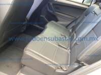 Volkswagen Tiguan 2019 5p Comfortline L4/1.4/T DSG Piel 2019 Volkswagen Tiguan Ingreso Interiores 17