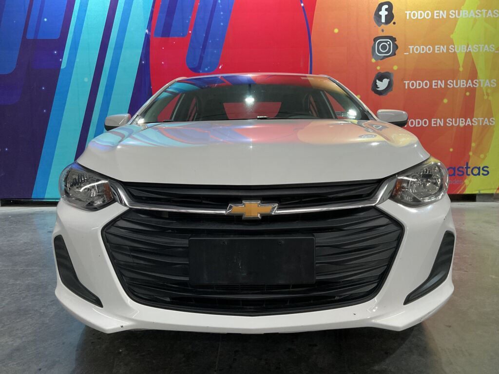 Chevrolet Onix 2023 4p LS L3/1.3 Man    2023 Chevrolet Onix Venta Exteriores 2