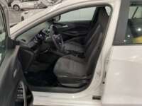 Chevrolet Onix 2023 4p LS L3/1.3 Man    2023 Chevrolet Onix Venta Interiores 14
