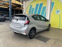 Toyota Prius 2021 5p C Híbrido L4/1.5 Aut 2021 Toyota Prius Venta Exteriores 5