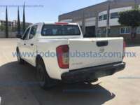 Nissan NP300 Doble Cabina 2020 4p SE L4/2.5 Man A/C Paq Seg 2020 Nissan NP300 Doble Cabina Ingreso Exteriores 7