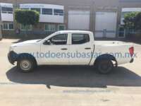 Nissan NP300 Doble Cabina 2020 4p SE L4/2.5 Man A/C Paq Seg 2020 Nissan NP300 Doble Cabina Ingreso Exteriores 8