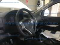 Nissan NP300 Doble Cabina 2020 4p SE L4/2.5 Man A/A Paq. Seg. 2020 Nissan NP300 Doble Cabina Ingreso Interiores 1