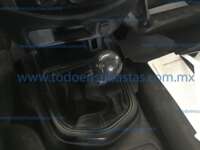 Nissan NP300 Doble Cabina 2020 4p SE L4/2.5 Man A/A Paq. Seg. 2020 Nissan NP300 Doble Cabina Ingreso Interiores 7