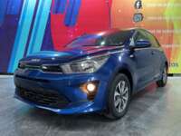 Kia Rio 2023 5p LX L4/1.6 Aut 2023 Kia Rio Venta Exteriores 1