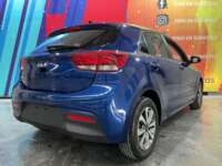 Kia Rio 2023 5p LX L4/1.6 Aut 2023 Kia Rio Venta Exteriores 7