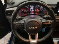 Kia Rio 2023 5p LX L4/1.6 Aut 2023 Kia Rio Venta Interiores 1