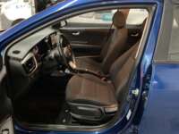 Kia Rio 2023 5p LX L4/1.6 Aut 2023 Kia Rio Venta Interiores 15