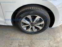 Kia Rio 2023 5p LX L4/1.6 Aut IMG_5533