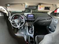Chevrolet Onix 2023 4p LT L3/1.3 Man  IMG_2182
