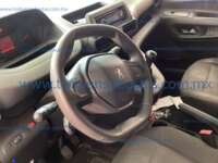 Peugeot Partner 2021 5p L4/1.6/T Diesel Man 2021 Peugeot Partner Ingreso Interiores 2
