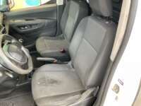 Peugeot Partner 2021 5p L4/1.6/T Diesel Man 2021 Peugeot Partner Venta Interiores 13
