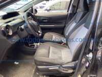 Toyota Prius 2018 5p C Híbrido L4/1.5 Aut 2018 Toyota Prius Ingreso Interiores 1