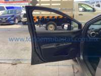 Nissan Versa 2021 4p Sense L4/1.6 CVT IMG_6352