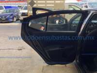 Nissan Versa 2021 4p Sense L4/1.6 CVT IMG_6368