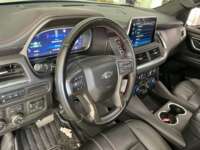 Chevrolet Suburban 2023 RST V8 4x4 T/A 10 R22 IMG_8077