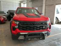 Chevrolet Silverado 2023 4p Doble Cabina Custom V8/5.3 Aut 4X4 IMG_2379