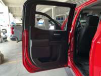 Chevrolet Silverado 2023 4p Doble Cabina Custom V8/5.3 Aut 4X4 IMG_2404