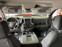 Chevrolet Silverado 2023 4p Doble Cabina Custom V8/5.3 Aut 4X4 IMG_2406