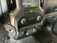 Chevrolet Silverado 2023 4p Doble Cabina Custom V8/5.3 Aut 4X4 IMG_2396