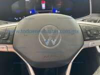 Volkswagen Taos 2025 5p Comfortline L4/1.4/T Tiptronic IMG_1082