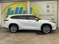 Toyota Highlander 2022 5p Limited Panoramic Roof V6/3.5 Aut Blindadaje Nivel III 2022 Toyota Highlander Venta Exteriores 4