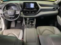 Toyota Highlander 2022 5p Limited Panoramic Roof V6/3.5 Aut Blindadaje Nivel III 2022 Toyota Highlander Venta Interiores 4