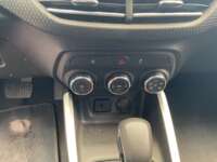 Chevrolet Onix 2024 4p LT L3/1.0/T Aut IMG_4928