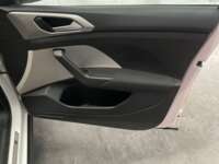Volkswagen Taigun 2024 5p Comfortline L3/1.0/T Tiptronic 2024 Volkswagen Taigun Venta Interiores 17
