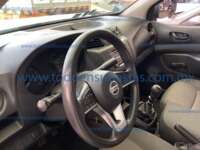 Nissan NP300 Estacas 2021 2p L4/2.5 Man A/A Línea Nueva 2021 Nissan NP300 Estacas Ingreso Interiores 2