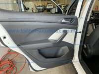Volkswagen Taigun 2024 5p Highline L3/1.0/T Tiptronic 2024 Volkswagen Taigun Ingreso Interiores 18