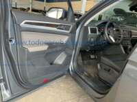 Volkswagen Teramont 2023 5p Trendline L4/2.0/T Tiptronic IMG_8675