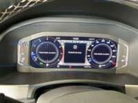 Volkswagen Teramont 2023 5p Trendline L4/2.0/T Tiptronic IMG_8680