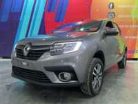 Renault Logan 2023 4p Intens L4/1.6 CVT 2023 Renault Logan Venta Exteriores 1