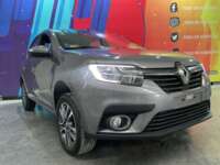 Renault Logan 2023 4p Intens L4/1.6 CVT 2023 Renault Logan Venta Exteriores 3