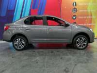 Renault Logan 2023 4p Intens L4/1.6 CVT 2023 Renault Logan Venta Exteriores 8