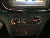 Renault Logan 2023 4p Intens L4/1.6 CVT 2023 Renault Logan Venta Interiores 8